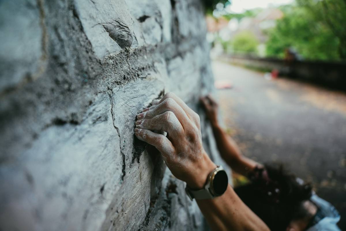 rock climbing grip gloves