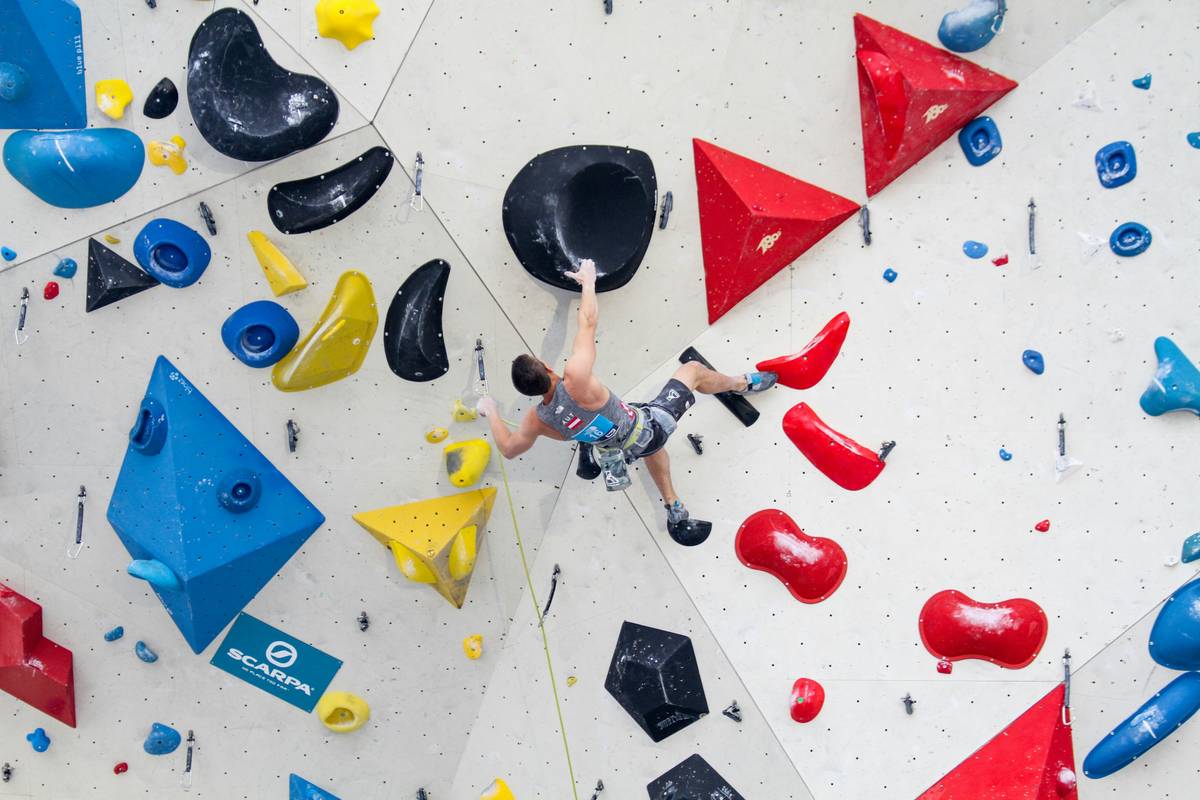 Why Your Grip Climbing Gloves Might Be Sabotaging Your Weight Loss & Health Goals